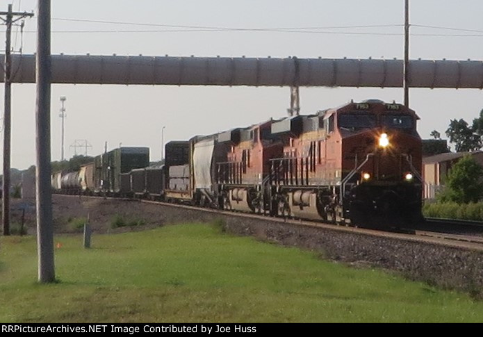 BNSF 7563 West